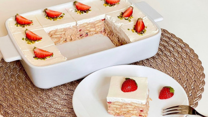 Полуничний торт без випічки