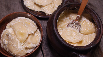 Вареники з сиром в горщику